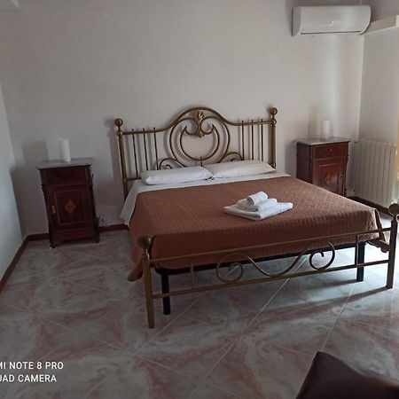 Hotel Casa Chiarenza Castellammare del Golfo Exterior foto